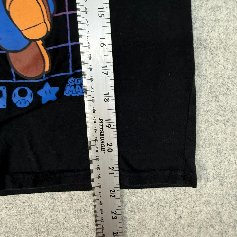 Nintendo Super Mario Luigi Graphic T-Shirt Size 10/12 Black Short Sleeve Youth